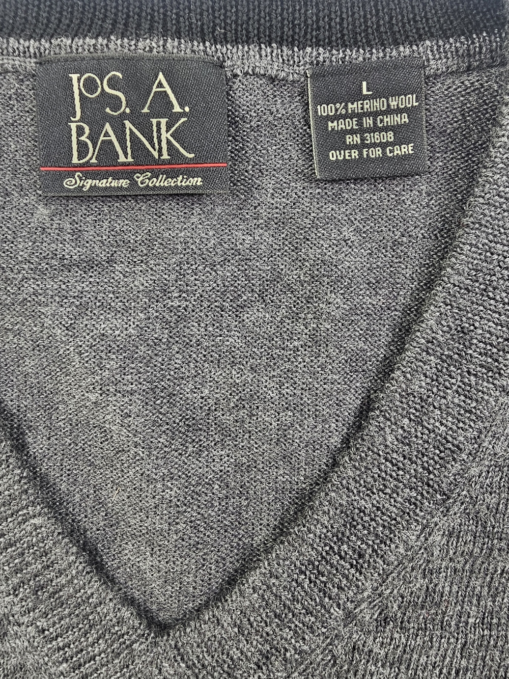 Jos A Bank Signature Collection Merino Wool V Neck Sweater Men's L Gray Pullover - Picture 5 of 6